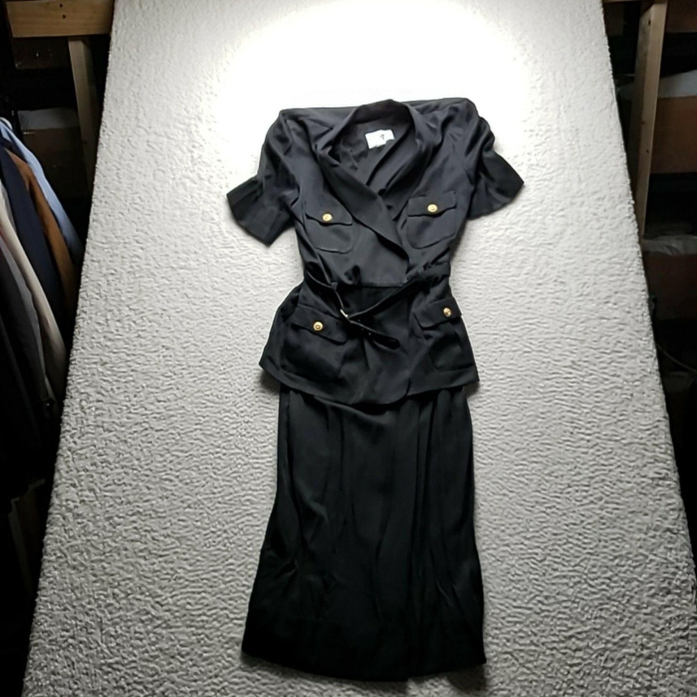 Vintage Danny & Nicole Skirt Suit Womens 12 Black Short Sleeve Belted 2 Piece